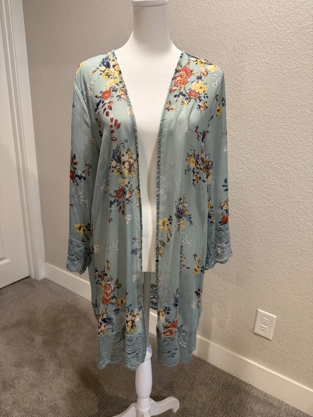 Jolt Cover Up Kimono Blue Floral Lace Open Front Womens Size Large